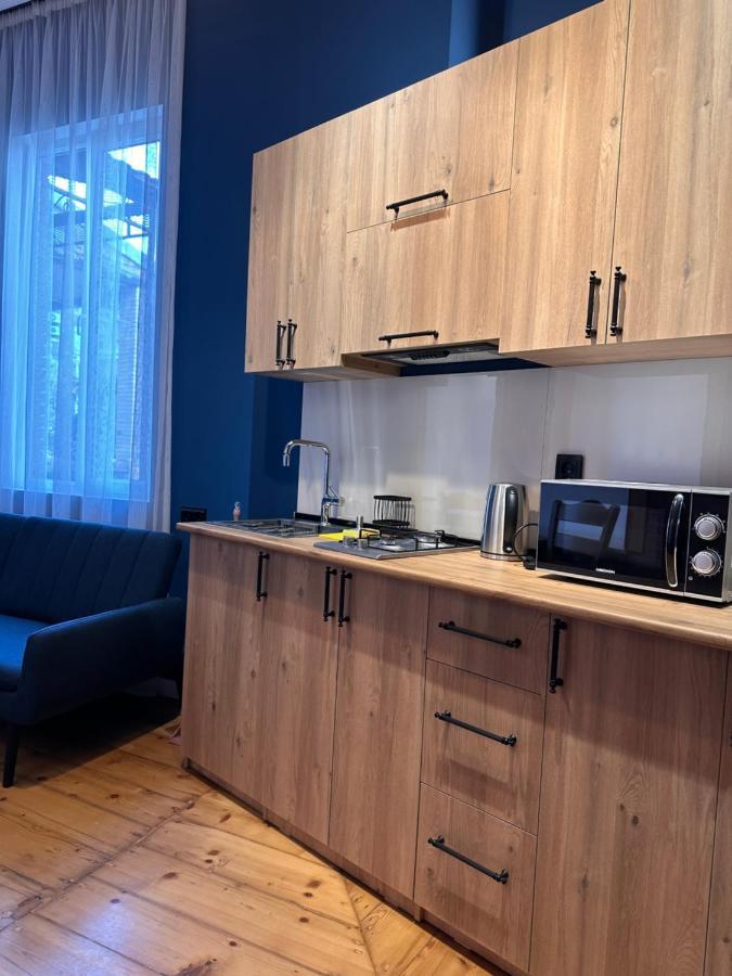 Apartment Riverside Kutaisi Bagian luar foto